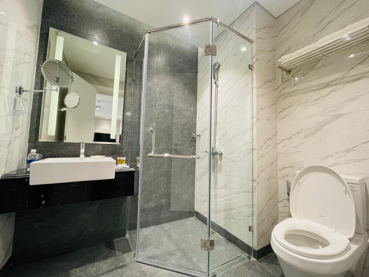 Armin Homes Altara Residences 퀴논 객실 사진