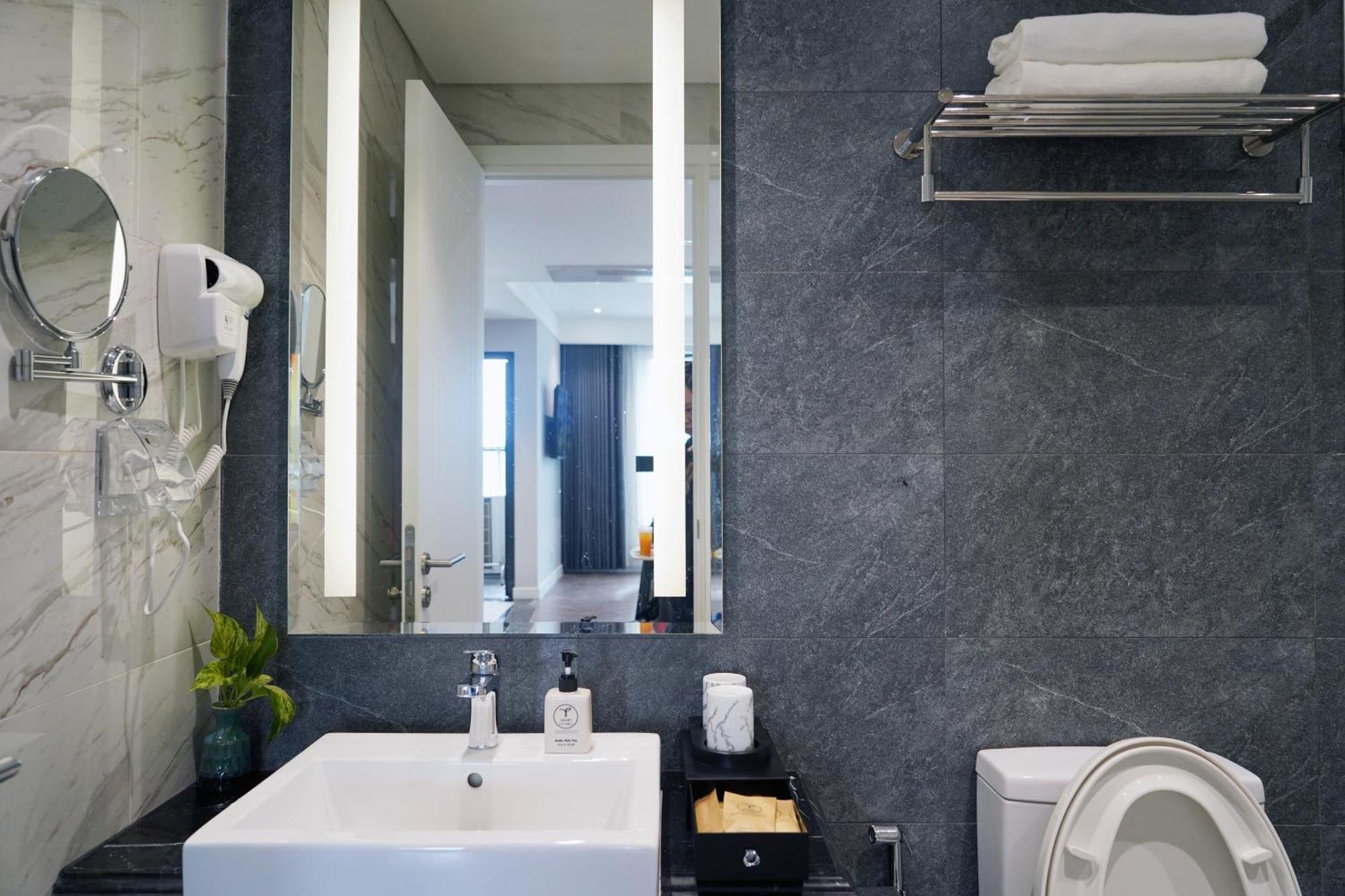 Armin Homes Altara Residences 퀴논 외부 사진