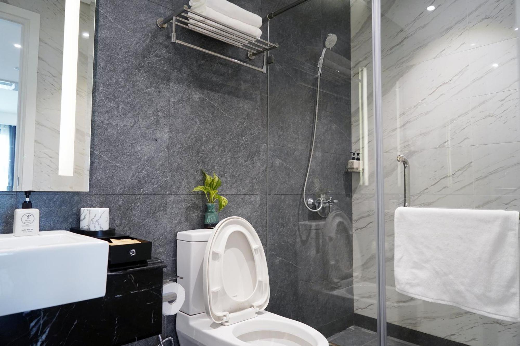 Armin Homes Altara Residences 퀴논 외부 사진